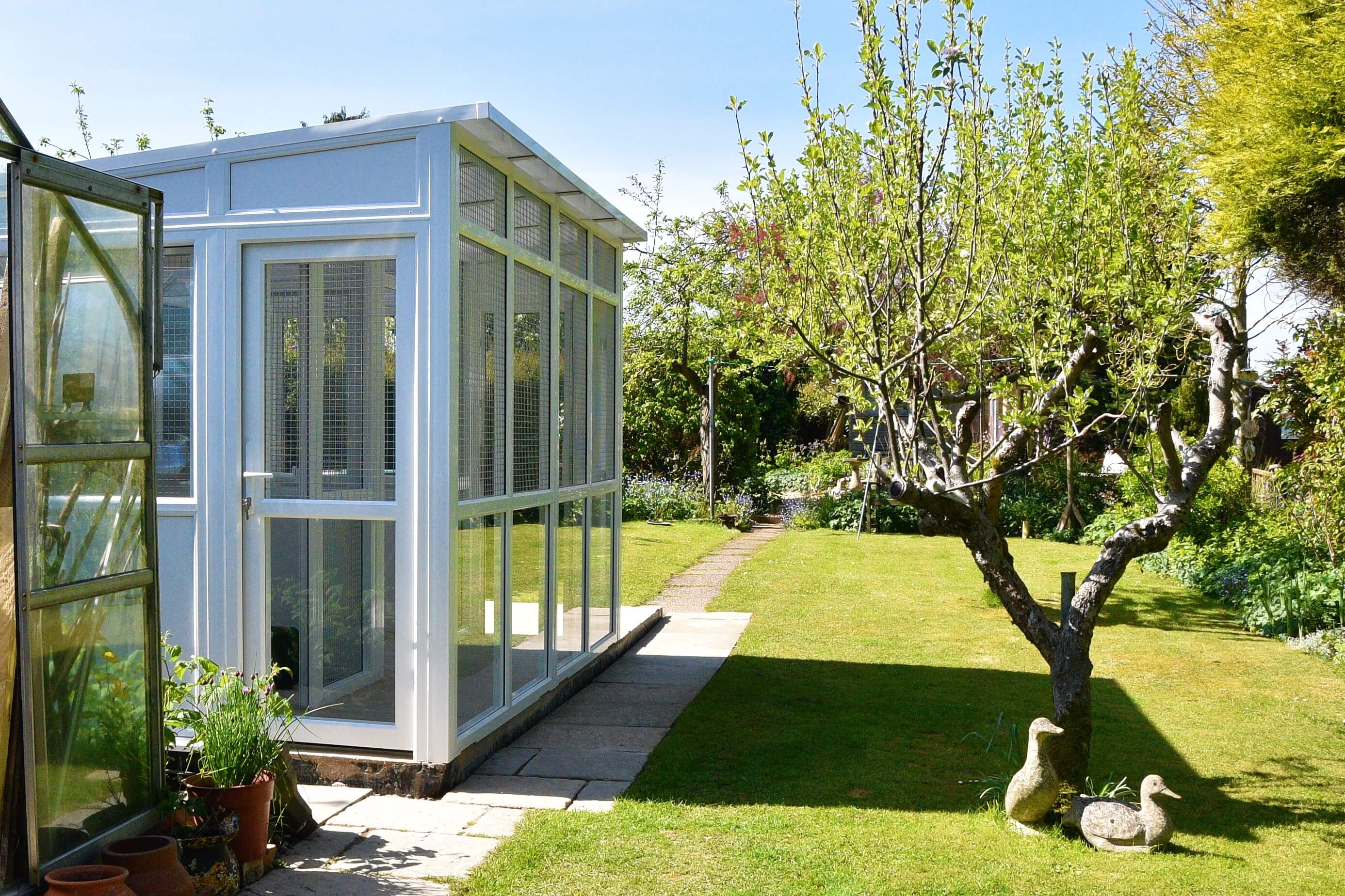 Redditch Cat Rescue - Rescue cat pens