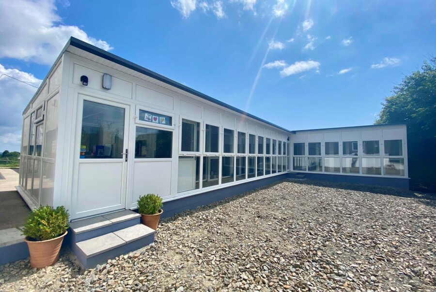 Cattery Manufacturer No1 for uPVC Catteries and Kennels Pedigree
